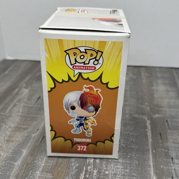 Funko Pop Vinyl My Hero Academia Todoroki Glow in the Dark #372 - Picture 5 of 7